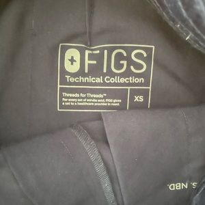 FIGS straight legged scrubs. Xs.